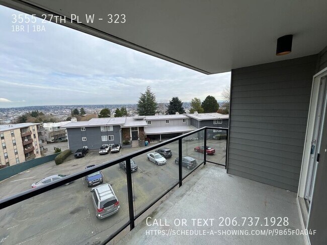 Building Photo - 3555 27th Pl W