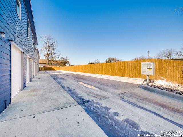 Building Photo - 143 Lucas St