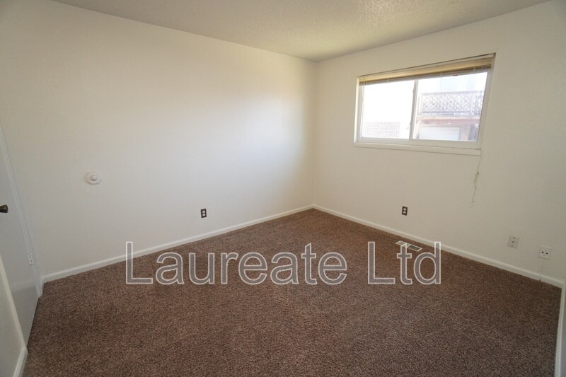 Building Photo - 8589 W Fair Ave