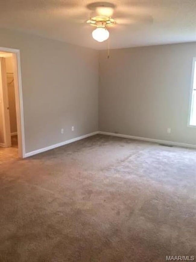 Building Photo - 218 Foxchase Ln