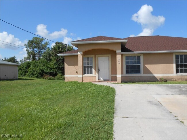 Building Photo - 4946 Golfview Blvd
