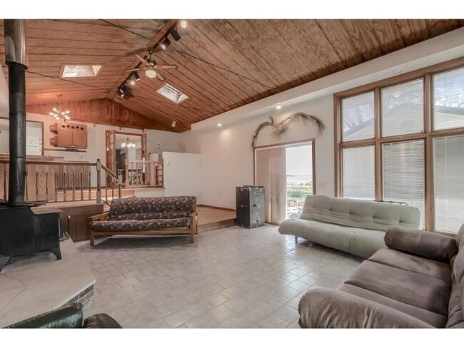 Building Photo - 11197 608th Ave