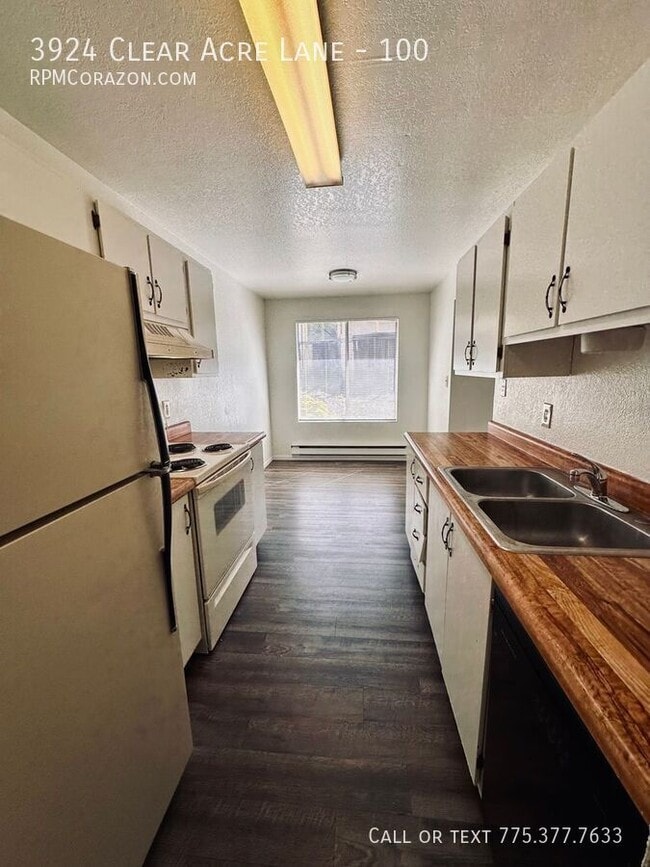 Building Photo - 3924 Clear Acre Ln