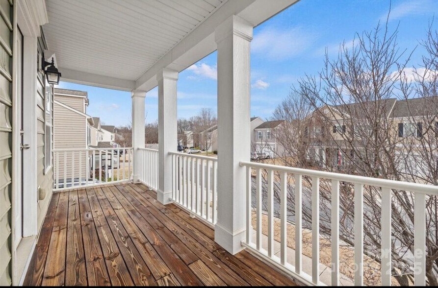 Building Photo - 8312 Compton Acres Ln