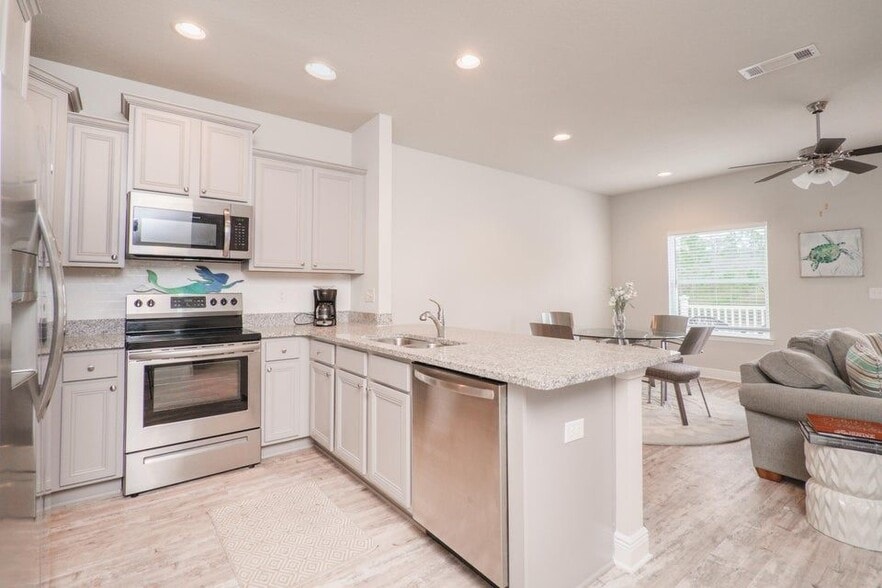 Building Photo - 90 Crossing Ln