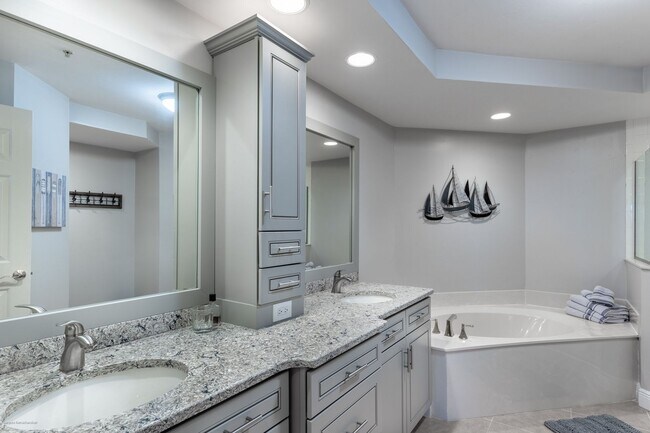 Building Photo - TURNKEY FURNISHED EXECUTIVE RENTAL IN BURN...