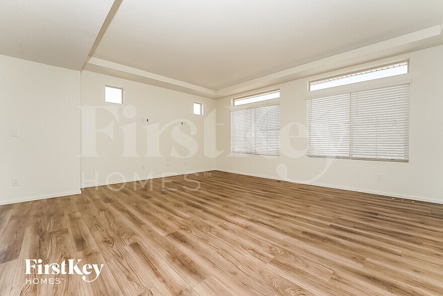 Building Photo - 10073 Yampa Ct