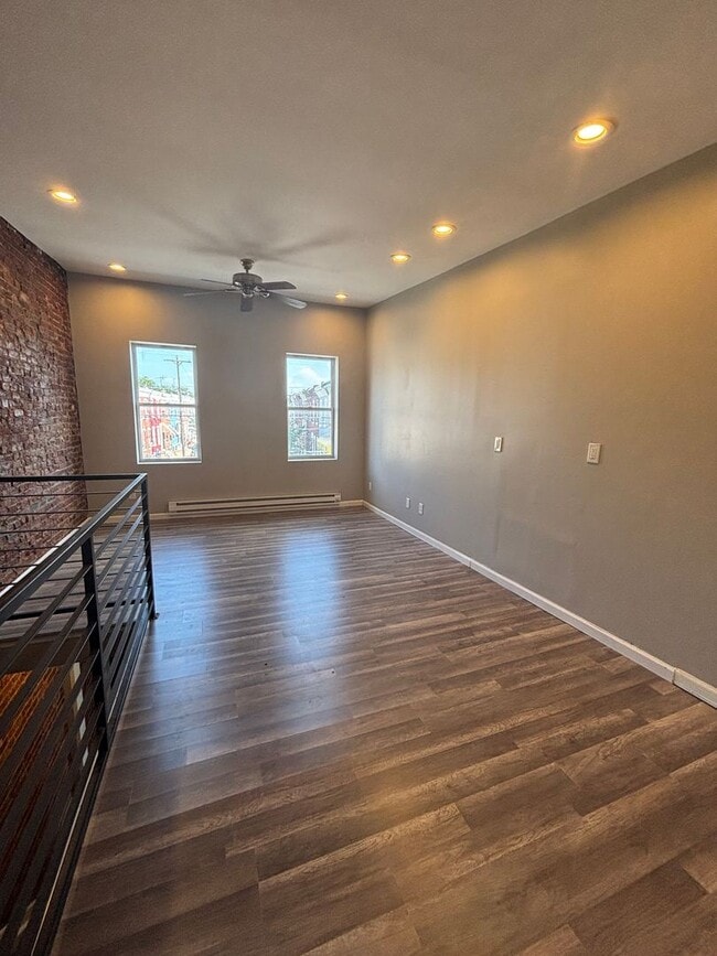 Building Photo - Cozy 2-Bedroom, 2-Bath Single-Family Home Near Fishtown – Available Now!