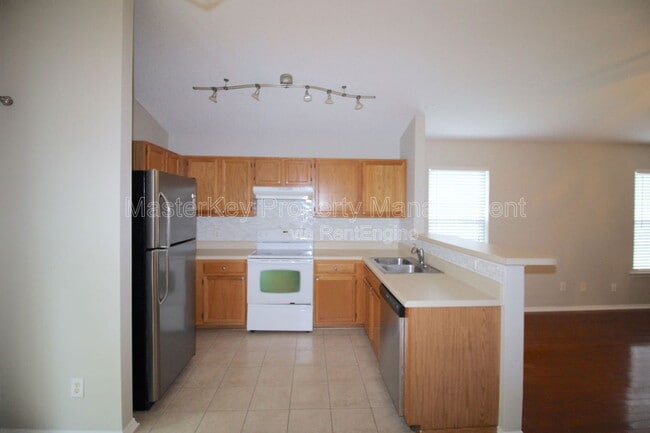 Building Photo - 132 Evening Star Dr