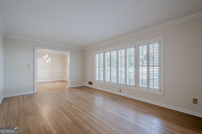 Building Photo - 45 Brandon Ridge Dr NE