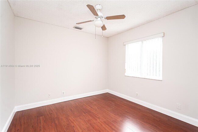 Building Photo - 1592 Salerno Cir