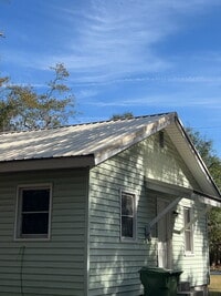 Building Photo - Duplex for Rent