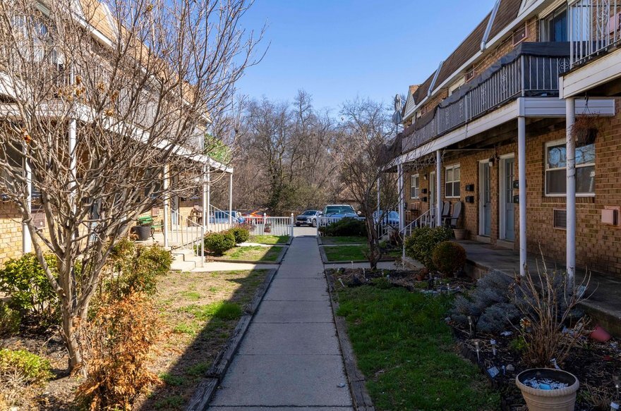Building Photo - 501-505 N White Horse Pike