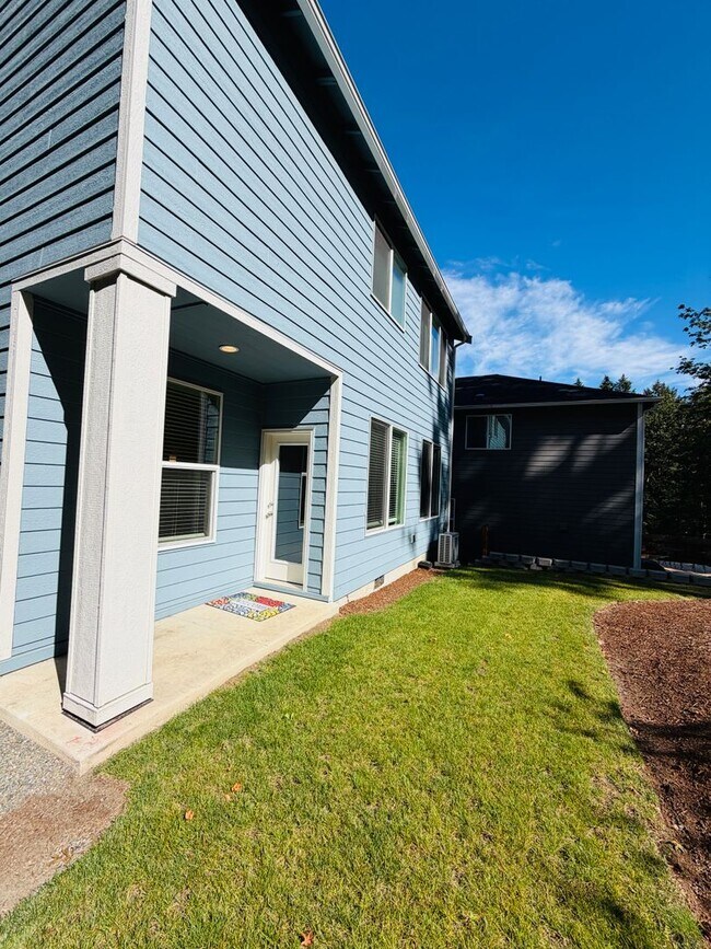 Building Photo - Quality 2025 Built Home in CK School District!