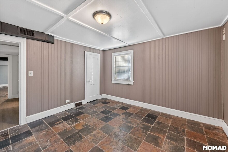 Building Photo - 821 Onslow St