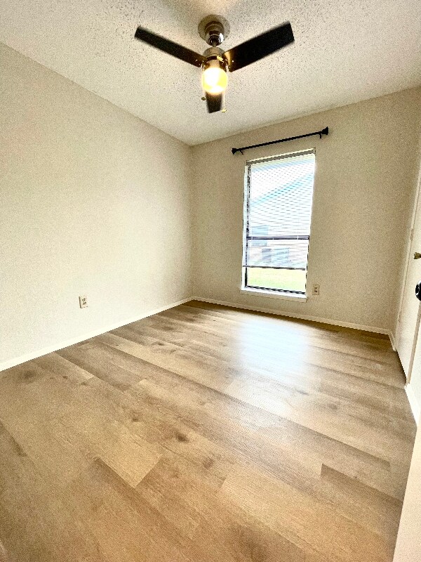 Building Photo - 916 Terry Trail