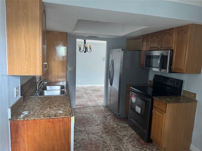 Building Photo - 3491 NW 33rd Ct