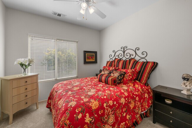 Building Photo - 78680 Postbridge Cir
