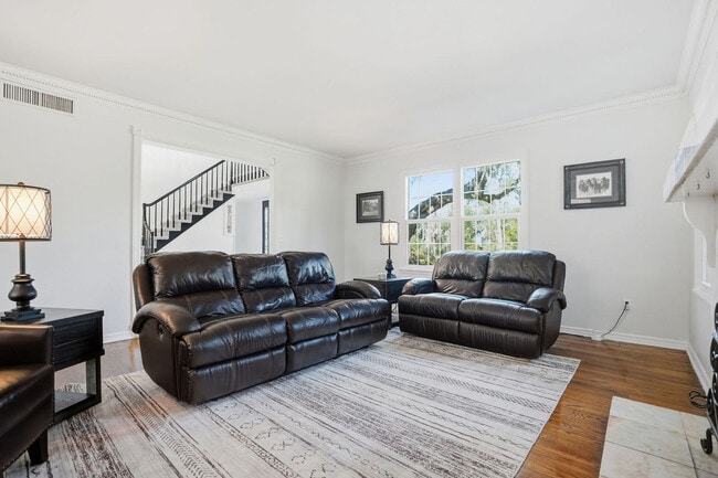 Building Photo - 34902 Greensteele Rd