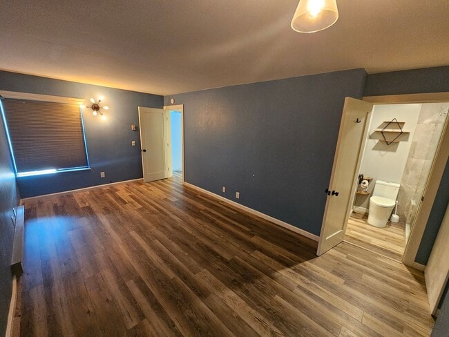 Building Photo - Shoreline Serenity: Modern Condo Steps fro...