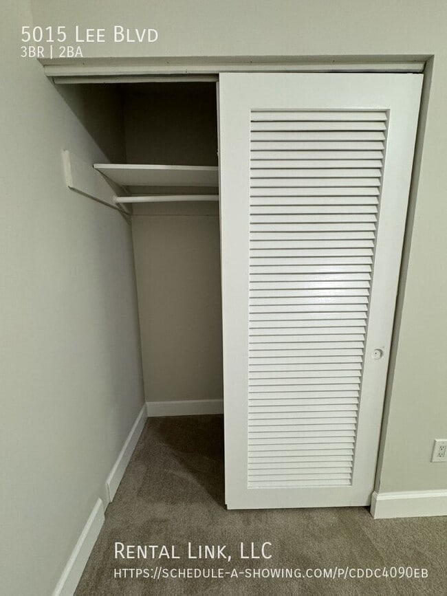 Building Photo - 5015 Lee Blvd