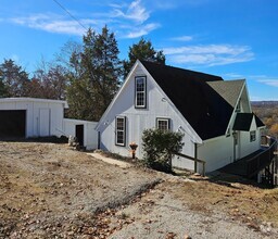 Building Photo - 4 Bedroom 3.5 Bathroom with Bonus Room-Rig...