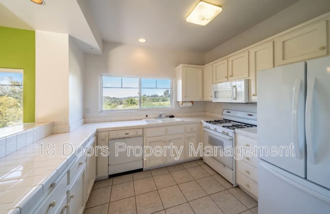 Building Photo - 1352 24th St