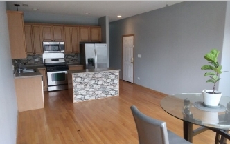 Living Room/Dining Room - 4820 S Champlain Ave