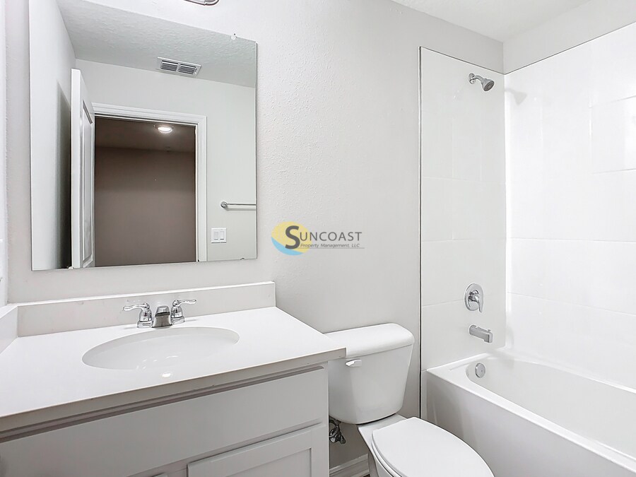 Building Photo - 3821 SW 43rd Ct