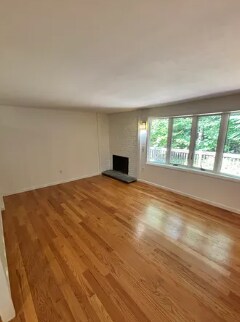 Building Photo - 17 Cranberry Ln