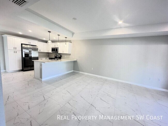 Building Photo - 5030/5032 Bristo St-5030