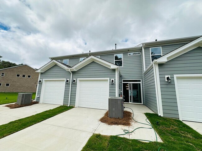 Building Photo - 5577 Stafford Rd