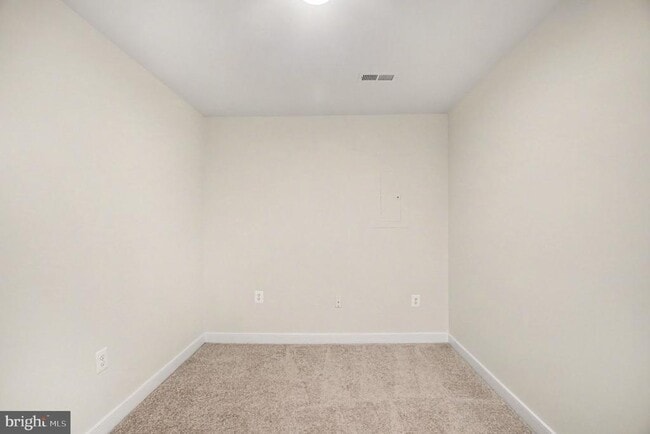 Building Photo - 6080 Ticket Way