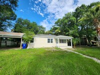 Building Photo - Coastal Charmer on IOP