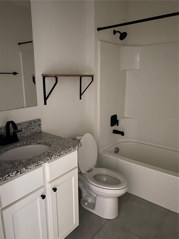 Building Photo - 2363 White Lilly Dr