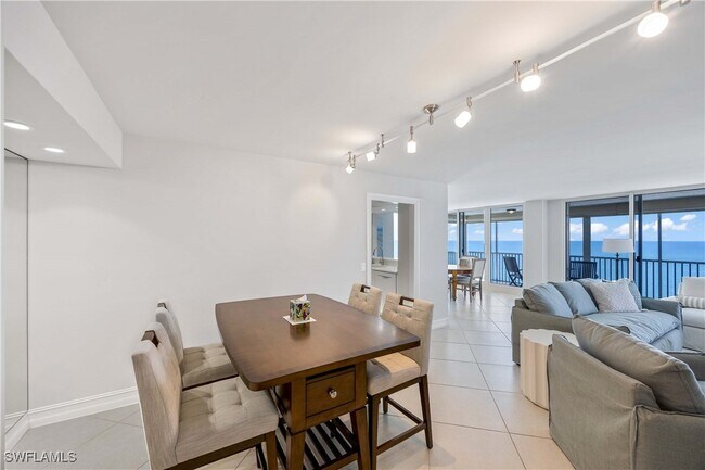 Building Photo - 10691 Gulf Shore Dr