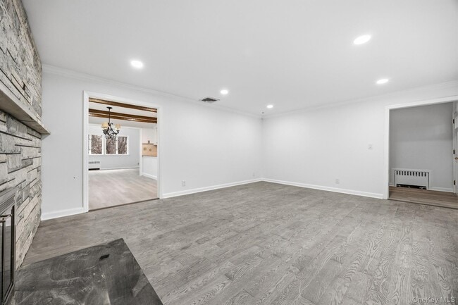 Building Photo - 291 Boulevard