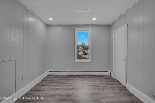 Building Photo - 6 Green Ridge St