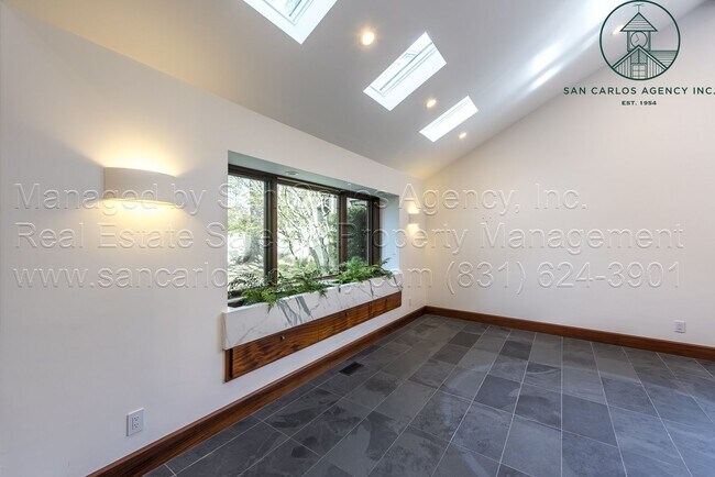 Building Photo - Custom Three Bedroom Carmel Valley Ranch Townhouse