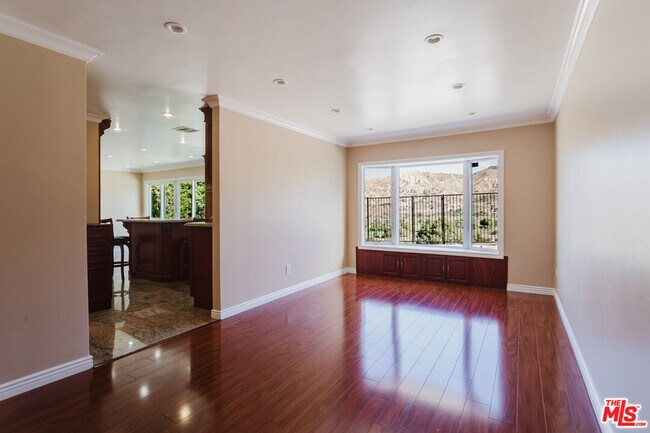 Building Photo - 9047 Riderwood Dr