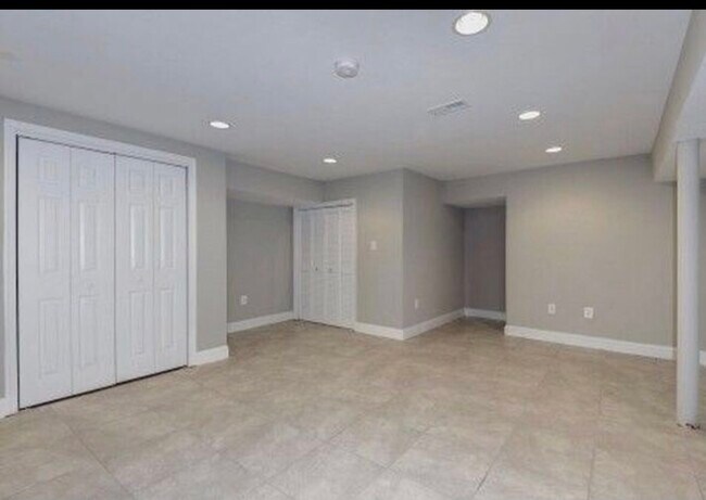 Basement - 5108 Bass Pl SE