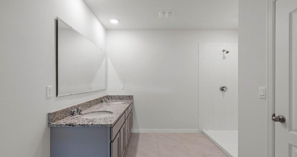 Building Photo - 2553 Trinidad Rd