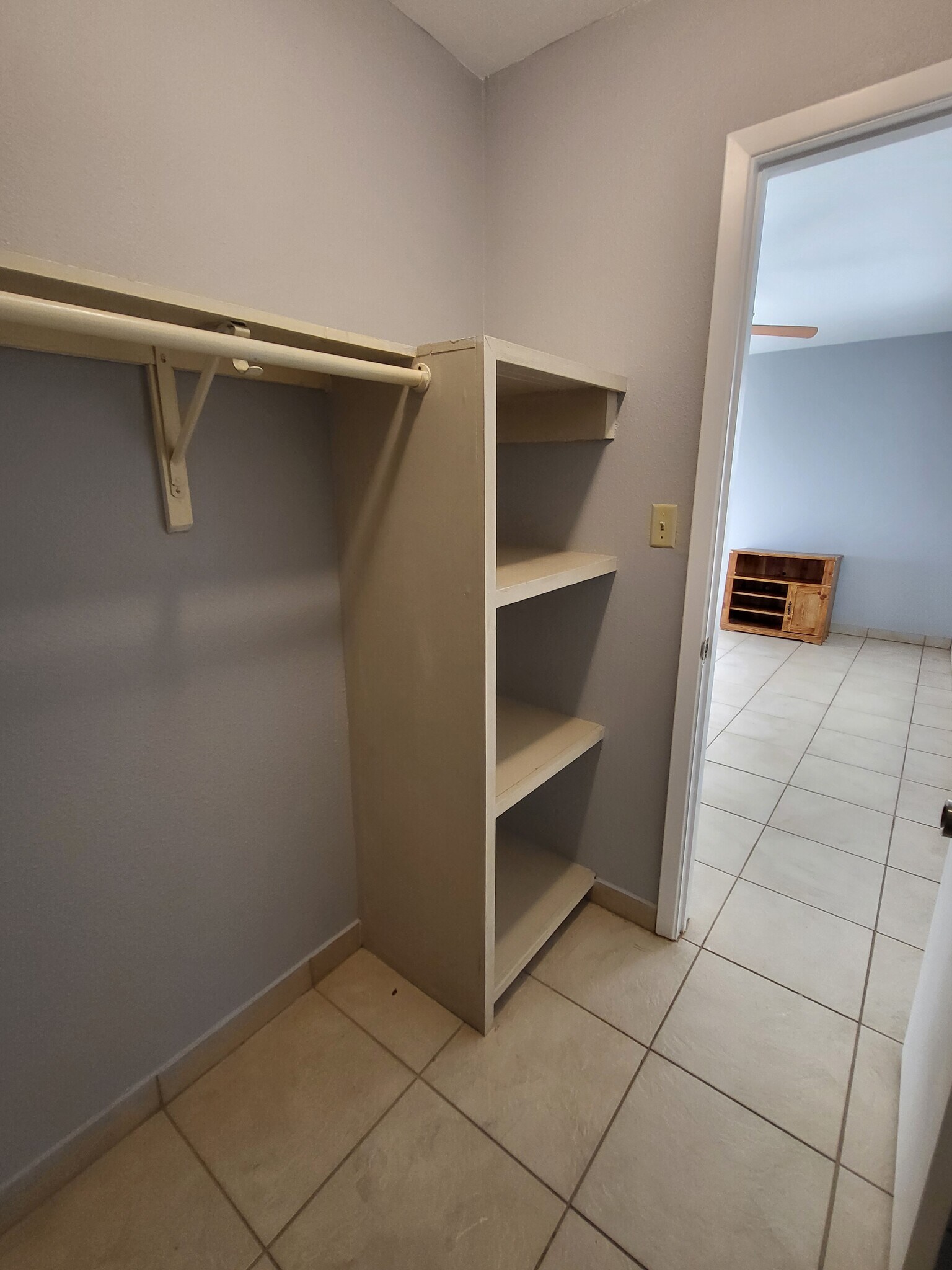 Building Photo - 312 Gastel Cir