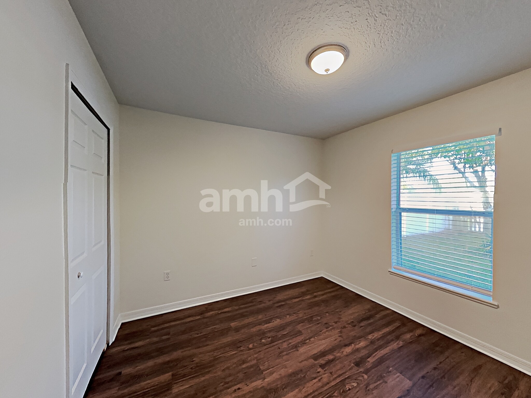 Building Photo - 520 Brown Bear Way