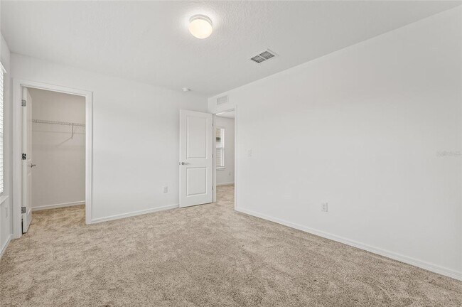 Building Photo - 13161 Stillmont Pl