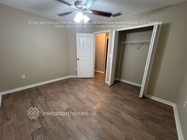 Building Photo - 1603 Bondurant Way
