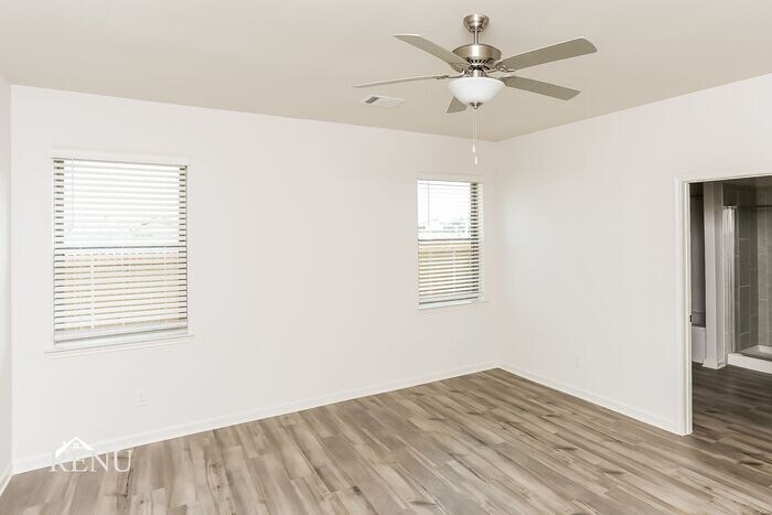 Building Photo - 1032 Wheatfield Ln