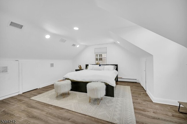 Building Photo - 328 Minute Arms Rd