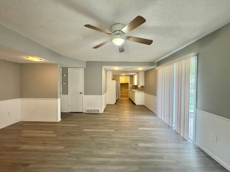 Building Photo - 3029 SW 62nd St