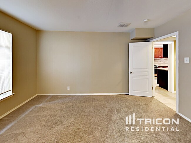 Building Photo - 235 Trudell Dr